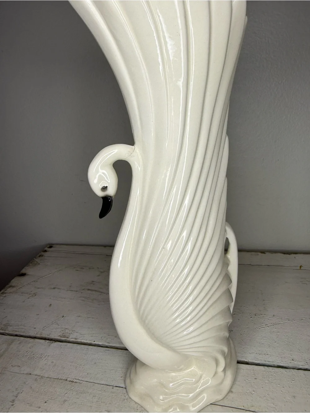 VTG Maddux California White (off) Swan w/Black Eyes & Black Beak Vase 12” tall
